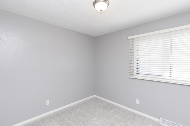 2925 14th Avenue S, Moorhead, MN 56560