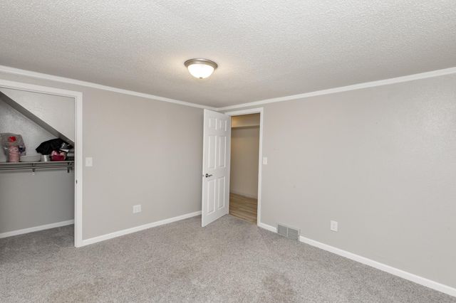 2925 14th Avenue S, Moorhead, MN 56560