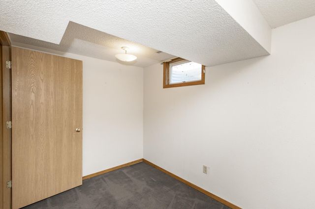 2925 14th Avenue S, Moorhead, MN 56560