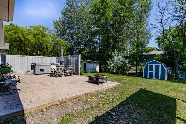 2925 14th Avenue S, Moorhead, MN 56560