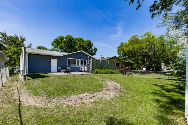 2925 14th Avenue S, Moorhead, MN 56560