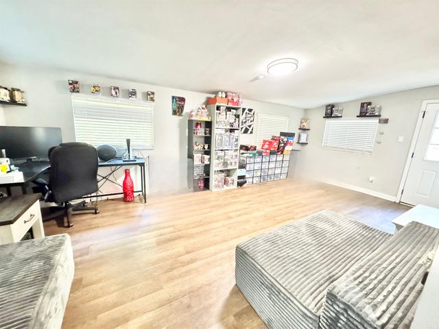8501 Merriwood Ct Court, Sherwood, AR 72120