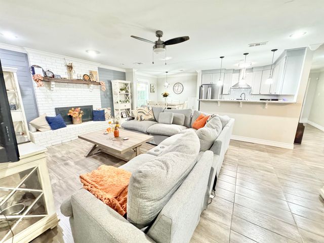 8501 Merriwood Ct Court, Sherwood, AR 72120