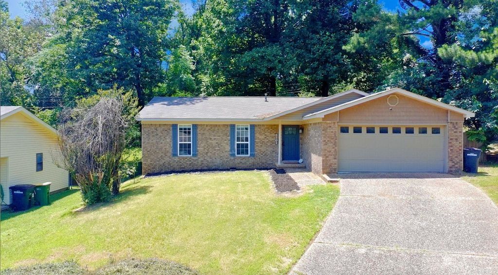 8501 Merriwood Ct Court, Sherwood, AR 72120