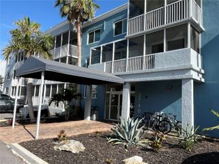 2740 COCONUT BAY LN LANE 3310 (3J), Sarasota, FL 34237