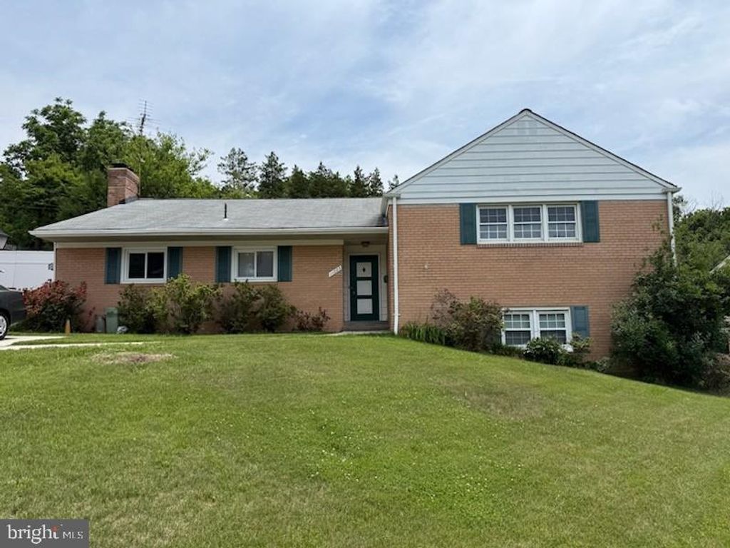 11003 WHEELER DR, Silver Spring, MD 20901
