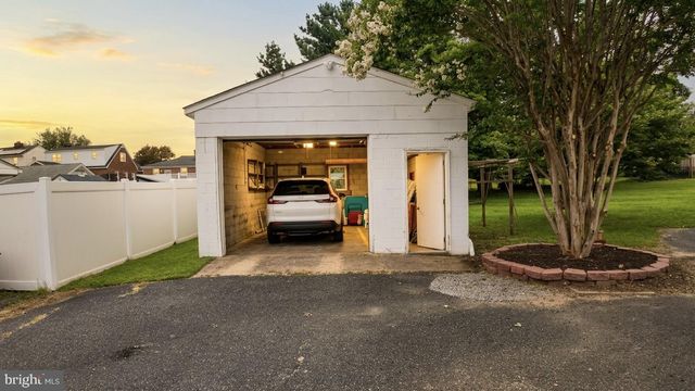 1930 MIDLAND RD, Dundalk, MD 21222
