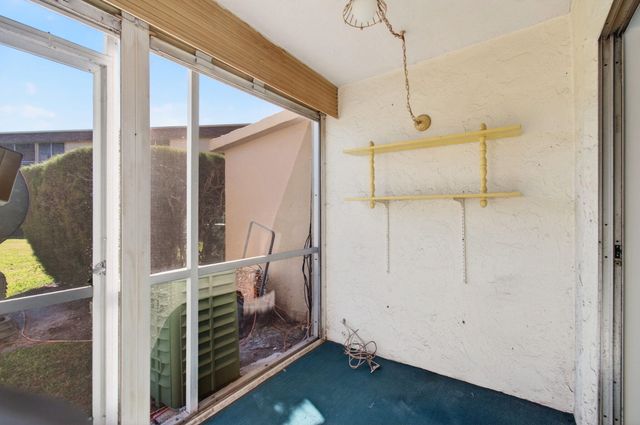 555 Purdy Lane 116, Palm Springs, FL 33461