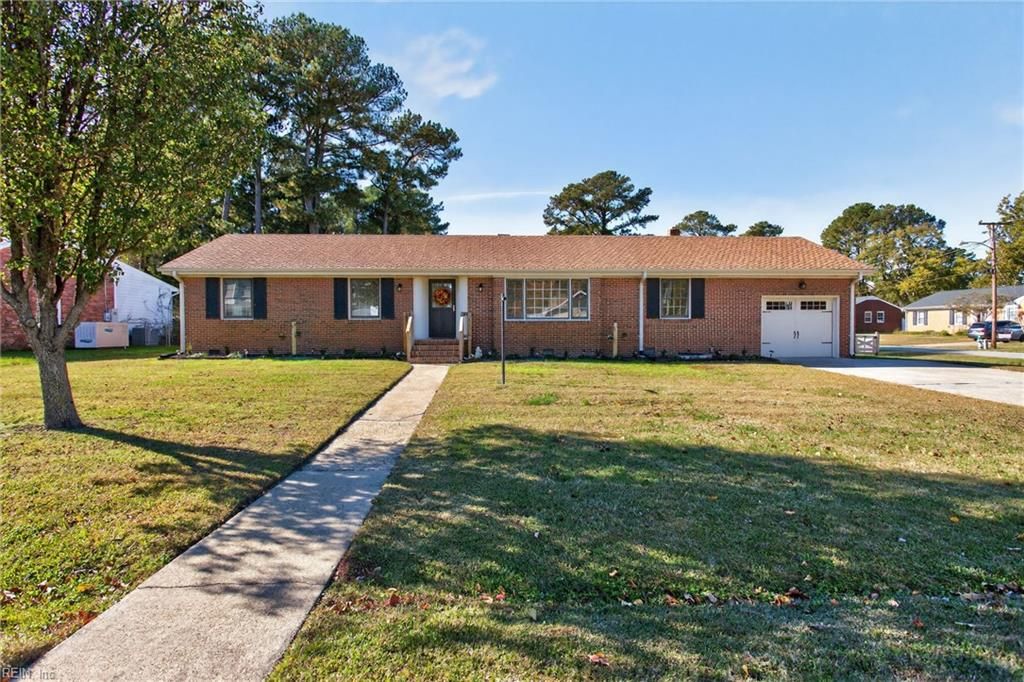 3613 Cardinal LN, Portsmouth, VA 23703