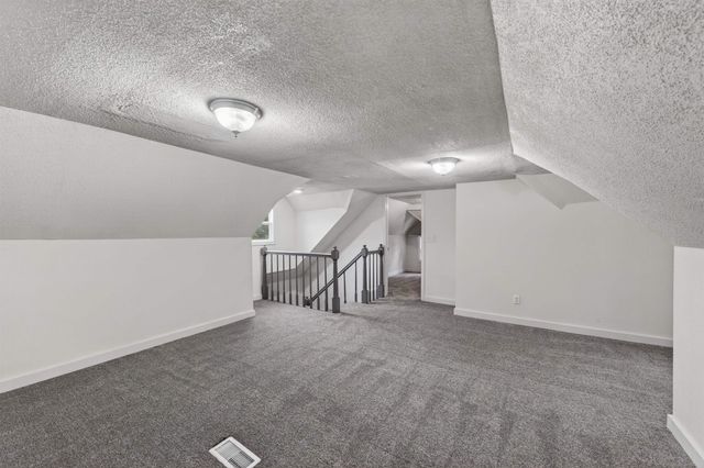 1621 S Waco, Wichita, KS 67213