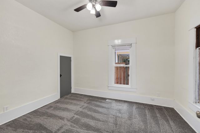 1621 S Waco, Wichita, KS 67213