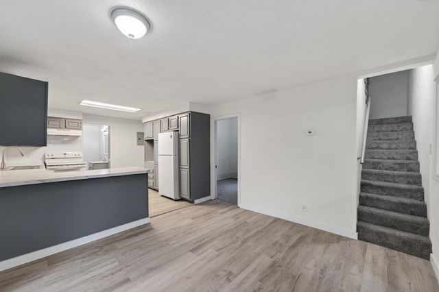 1621 S Waco, Wichita, KS 67213