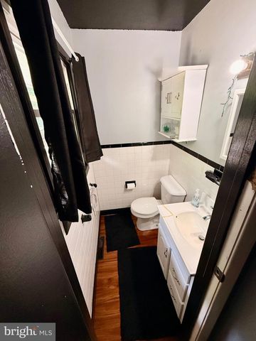 208 PECAN LN, Fredericksburg, VA 22405