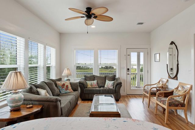 31 W 9th Street, Folly Beach, SC 29439