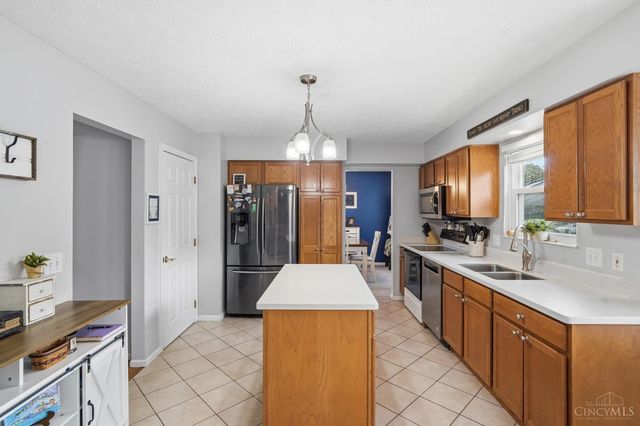 4214 Parkmont Drive, Delhi Twp, OH 45238