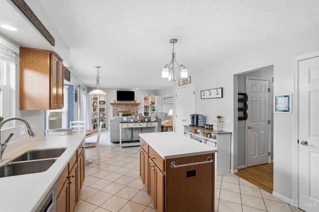 4214 Parkmont Drive, Delhi Twp, OH 45238