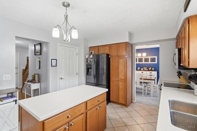 4214 Parkmont Drive, Delhi Twp, OH 45238