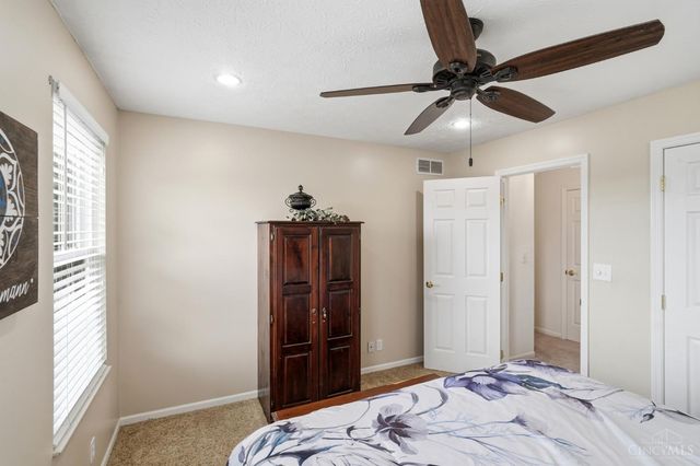 4214 Parkmont Drive, Delhi Twp, OH 45238