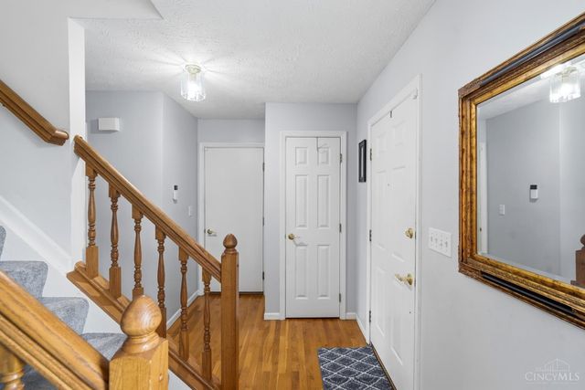 4214 Parkmont Drive, Delhi Twp, OH 45238