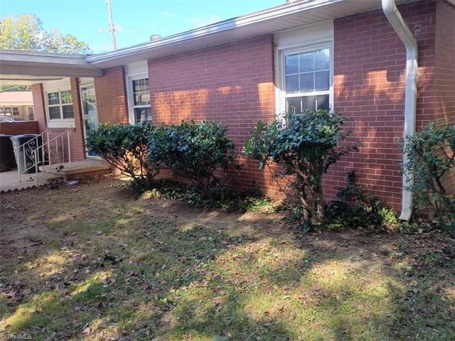 1517 Lincoln Street, Greensboro, NC 27401