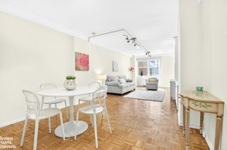 520 E 72ND Street # 8E, New York City, NY 10021