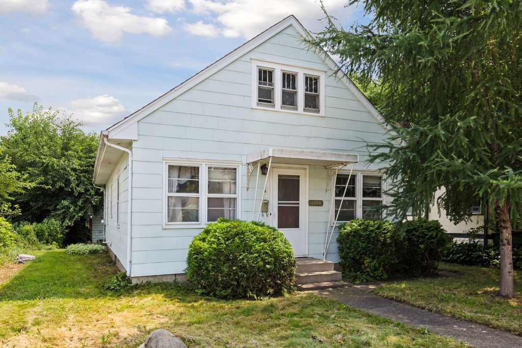 3930 Bryant Avenue N, Minneapolis, MN 55412