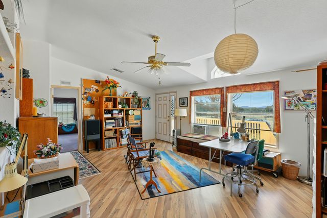 171 Red Bluff Road, Mountainair, NM 87036