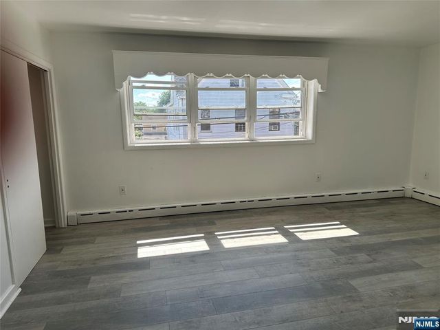 296 Preakness, Paterson, NJ 07502