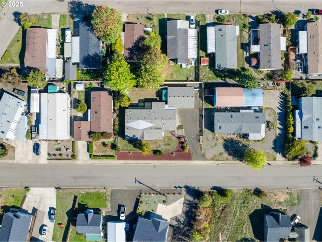 444 S STATE St, Sutherlin, OR 97479