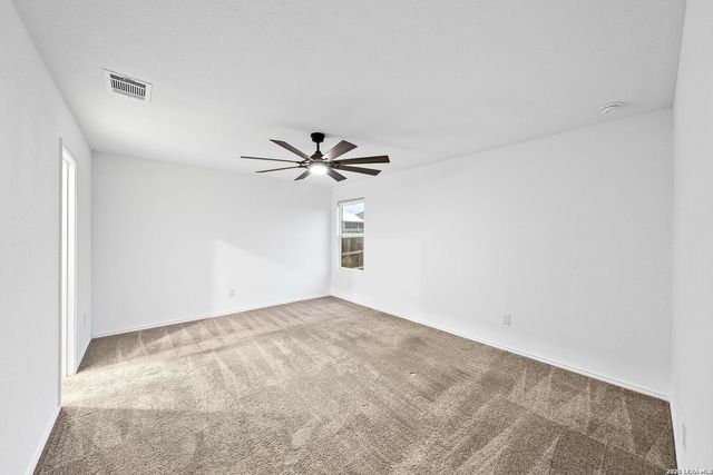 401 Alta Vista Ter, Seguin, TX 78155