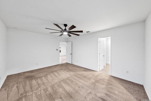 401 Alta Vista Ter, Seguin, TX 78155