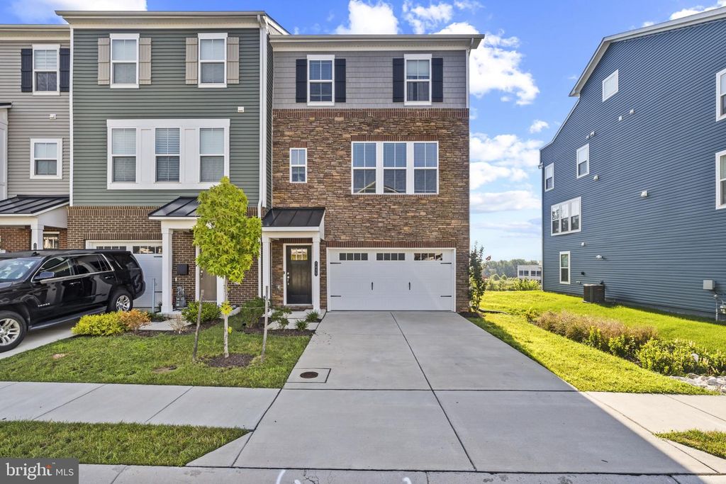 7035 FOX GLOVE LN, Hanover, MD 21076