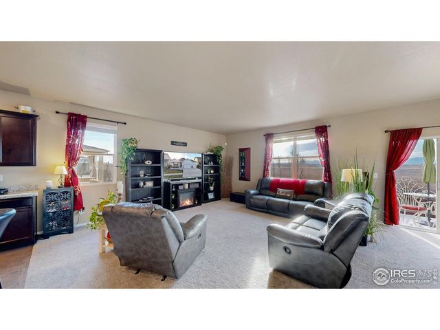 6247 Oak Grove St, Timnath, CO 80547