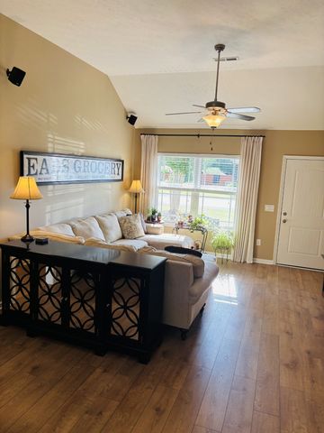 2840 Painted Pony Dr, Murfreesboro, TN 37128
