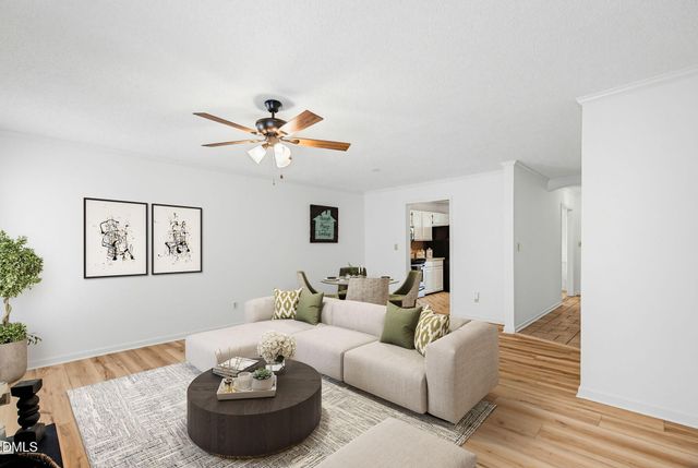 118 Greenmont Lane, Cary, NC 27511