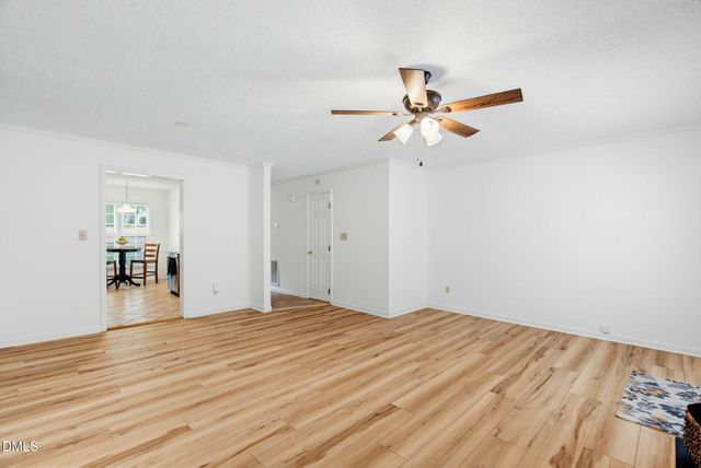 118 Greenmont Lane, Cary, NC 27511