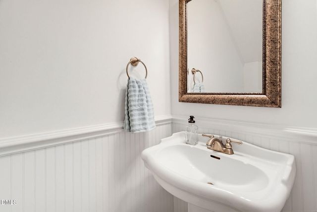 118 Greenmont Lane, Cary, NC 27511