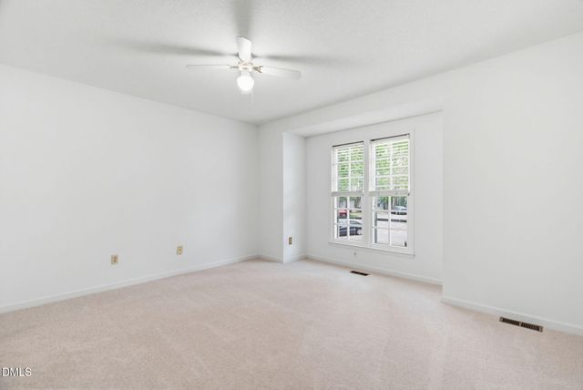 118 Greenmont Lane, Cary, NC 27511