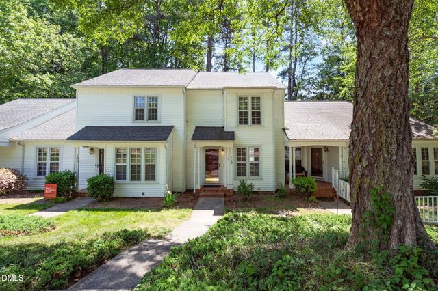 118 Greenmont Lane, Cary, NC 27511