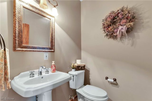 49800 Lantz Court, East Liverpool, OH 43920
