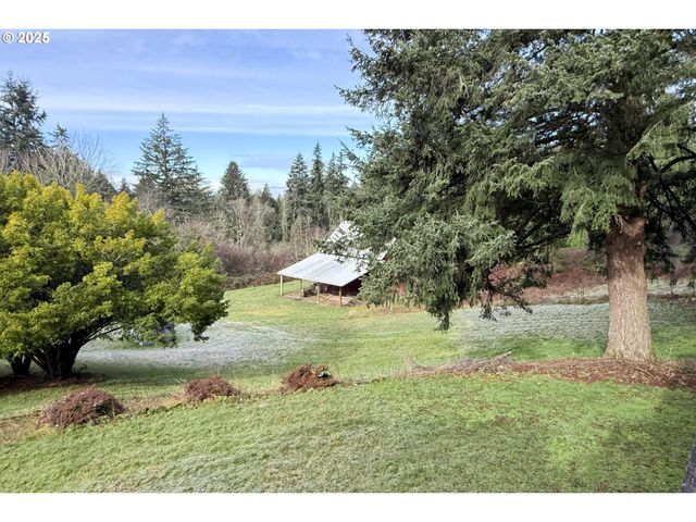 19955 Se TILLSTROM Rd, Damascus, OR 97089