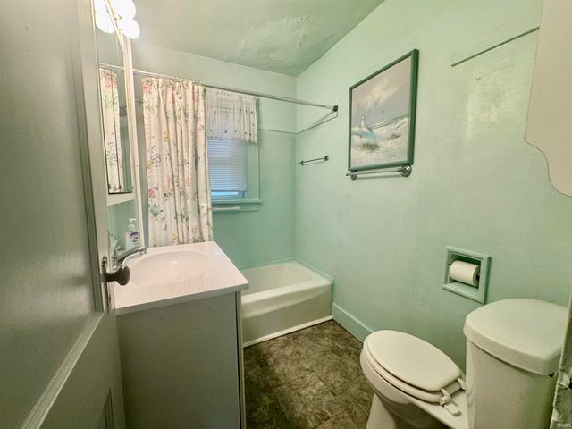 19946 Detroit Avenue, South Bend, IN 46614
