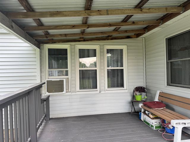 19946 Detroit Avenue, South Bend, IN 46614