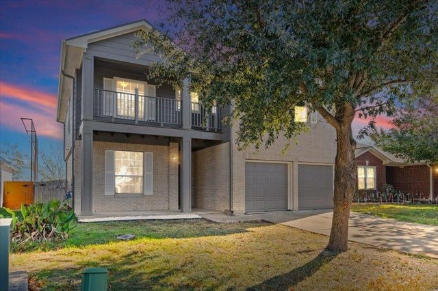 396 Feathergrass DR, Buda, TX 78610