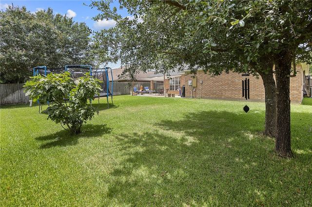 708 Brussels Drive, College Station, TX 77845