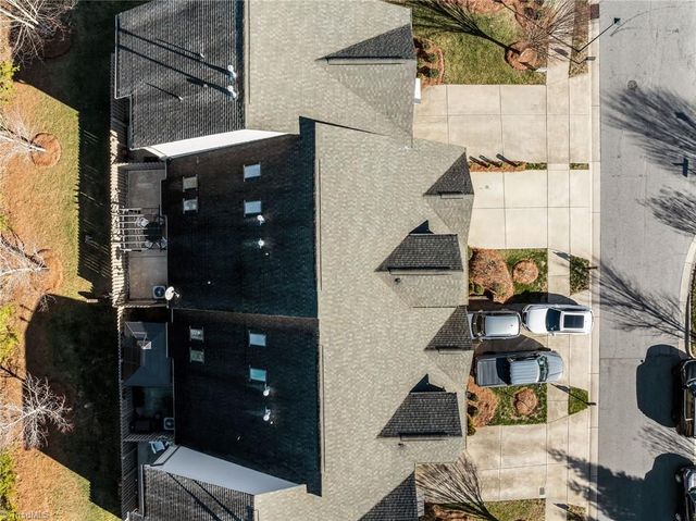 715 Piedmont Crossing Drive 14, High Point, NC 27265