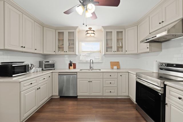 5318 Imogene Street, Houston, TX 77096