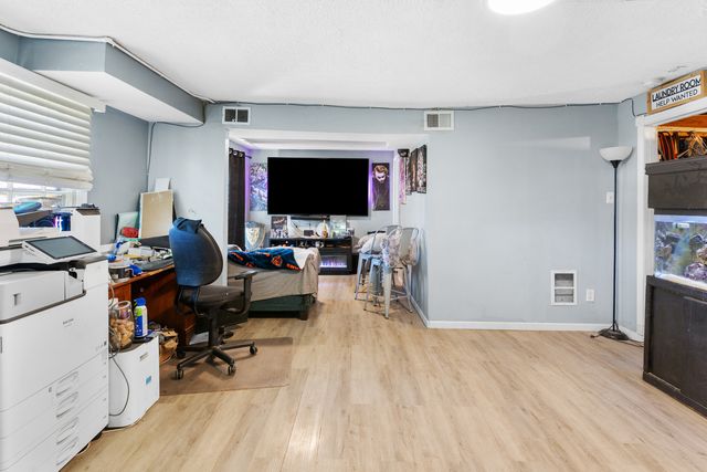 17311 Central Park Avenue, Hazel Crest, IL 60429