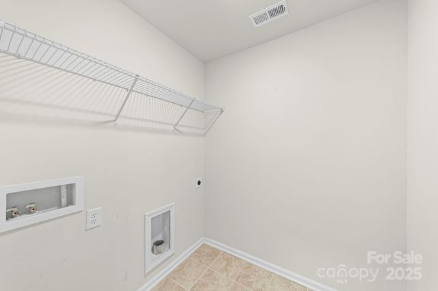 5044 Moss Pine Way, Tega Cay, SC 29708