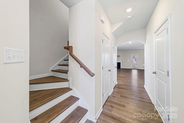 5044 Moss Pine Way, Tega Cay, SC 29708